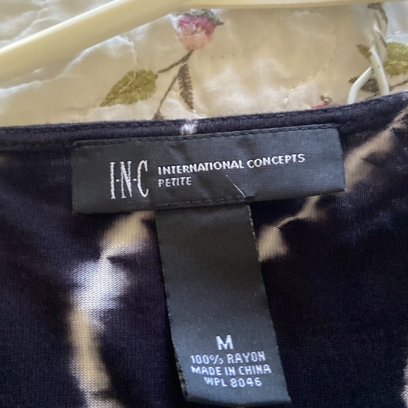 INC nice blouse🍄 - Picture 3 of 5